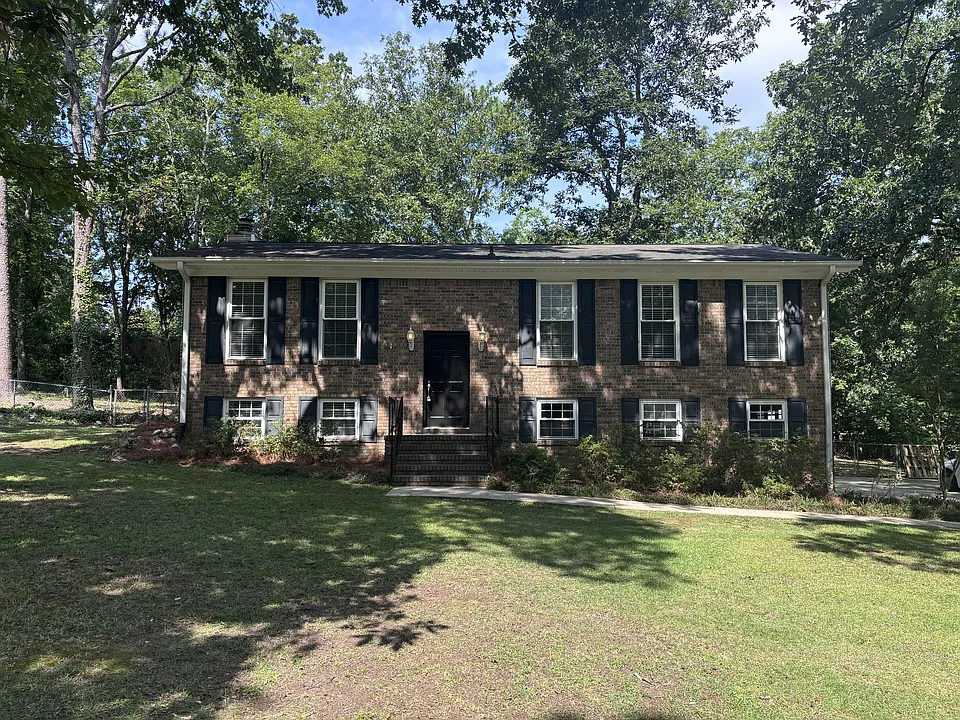 1451 Arrowhead Trl
