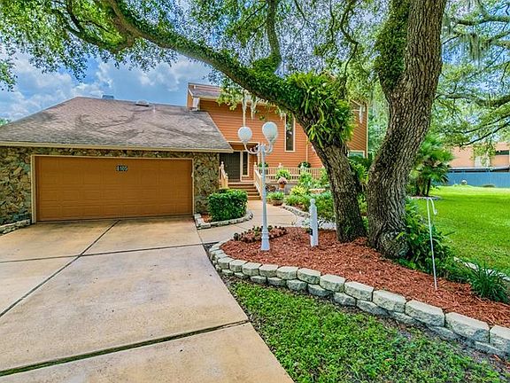 2nd image of 8105 N River Shore Dr