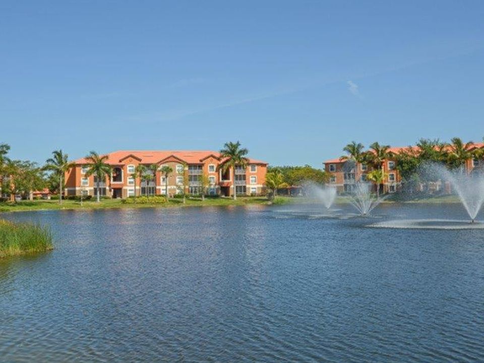 Beautiful Lake Views