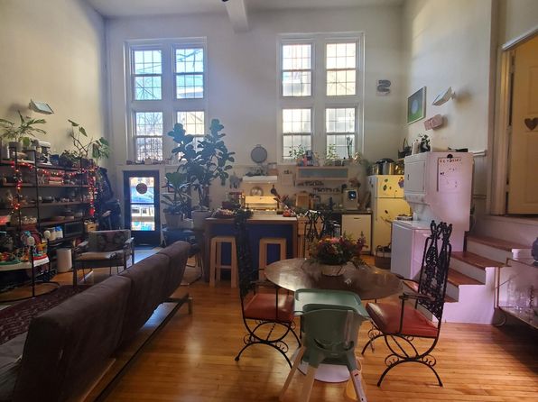 4112 Spruce St APT 4