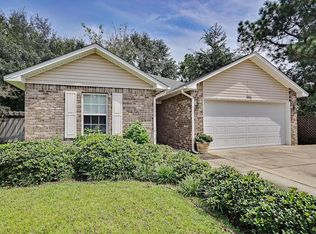 1115 Pineview Blvd, Fort Walton Beach, FL 32547
