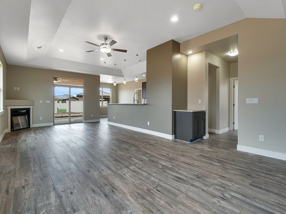 1st image of 2838 Kelso Mesa Dr