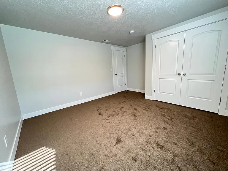 4725 Gunsight Peak Dr — Photo 35