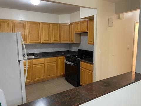 1st image of 2077 E 57th St Floor 3