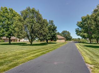 4404 N Willow Rd, Ozark, MO 65721