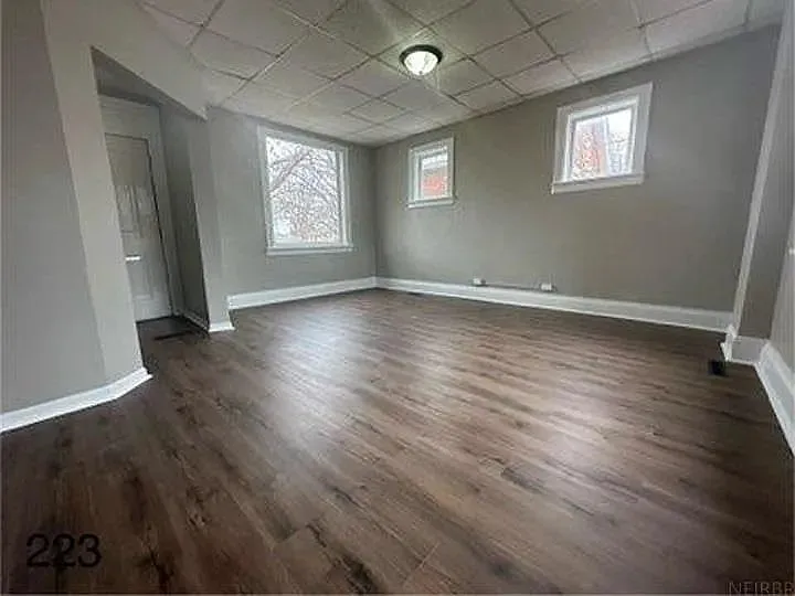 227 Allen St #223 — Photo 7