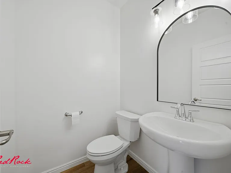 391 S Deep Creek Dr — Photo 8