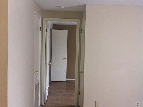 5th image of 3415 McHenry Ave APT D5