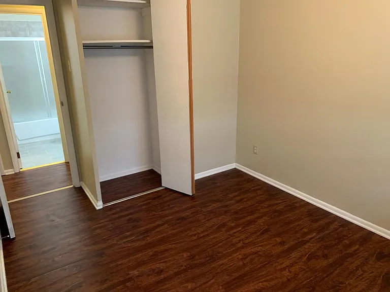 5 Southbrook Cir — Photo 16