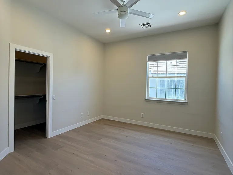 Bedroom - Upper - B