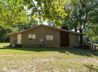 489 River Dr, Heber Springs, AR 72543
