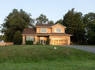 8124 Claiborne Dr, Frederick, MD 21702
