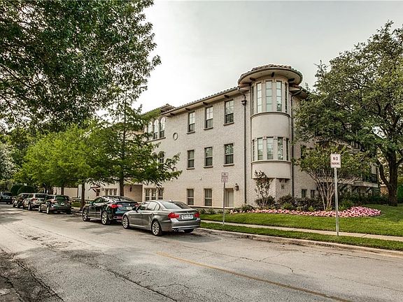 4th image of 5801 Hillcrest Ave APT 6
