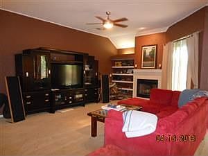 2nd image of 1915 Mistral Ln W