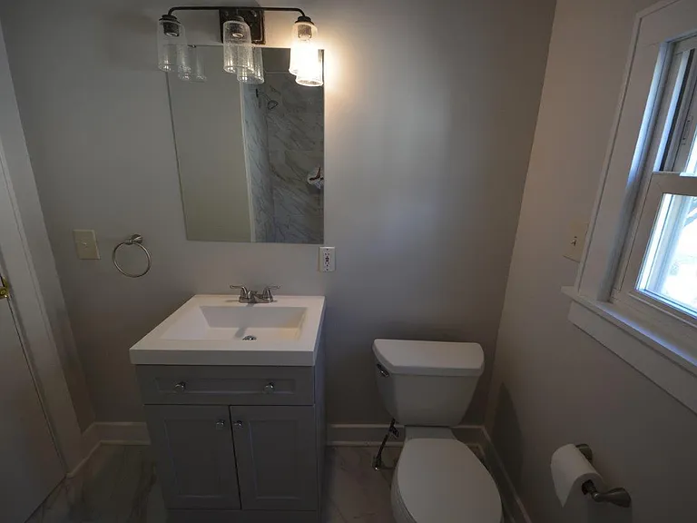 5804 Hawthorne Ave — Photo 16