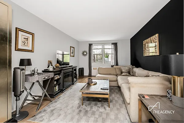 3050 Fairfield Avenue #3F