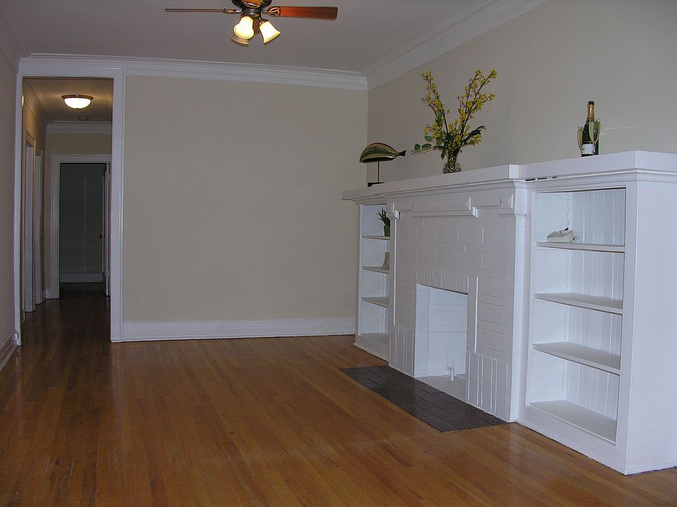 2nd image of 328 Washington Blvd APT 2D