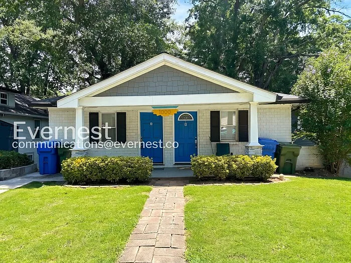 2 bed, 1.0 bath, 1323 sqft, $2,025 — Photo 4