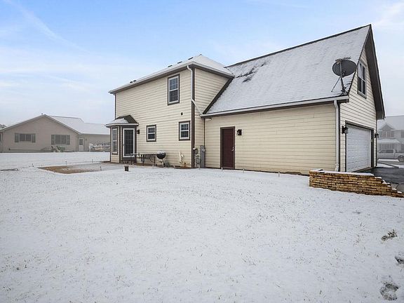 2nd image of W1198 Rolling Hills Dr