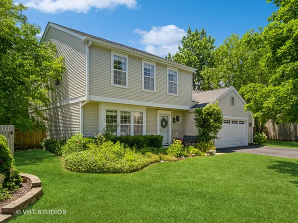 8 Margate Ct, Lake Zurich, IL 60047