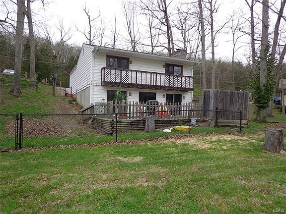 5th image of 210 N Lake Dr