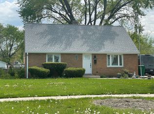 8249 New Castle Ave, Burbank, IL