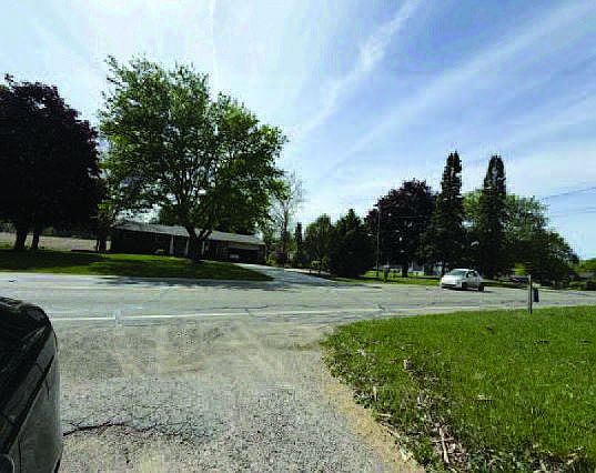 5th image of 15095 Wood Rd