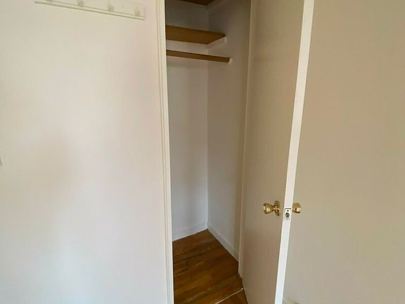 5th image of 346 E 63rd St APT 4A