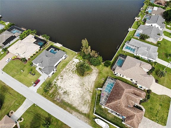 2nd image of 3731 SW 15th PL