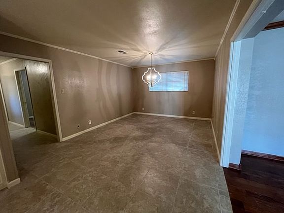 5th image of 3103 Nashville Ave