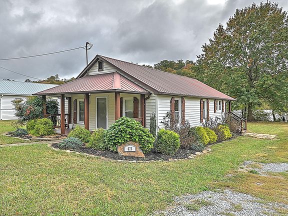 2nd image of 476 Jennings St