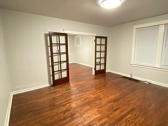2nd image of 4226 Dewey Ave APT 1N