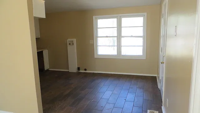 3 bed, 2.5 bath, 1008 sqft, $1,500 — Photo 4