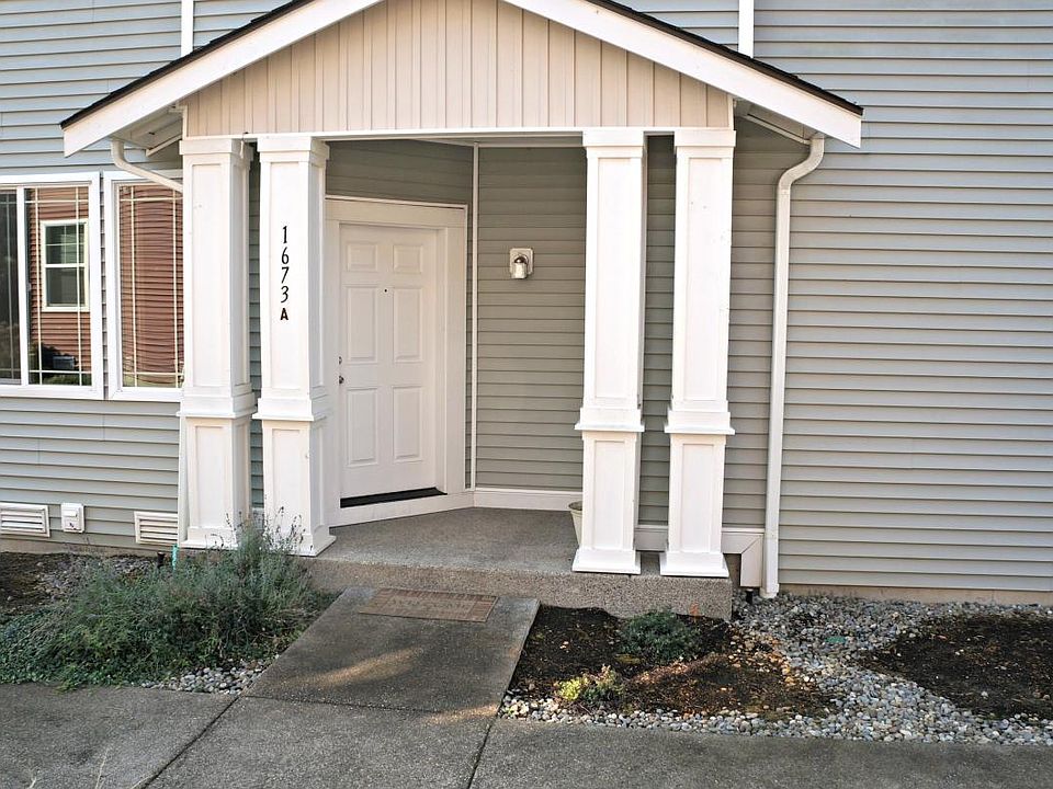1st image of 1673 Burnside Pl Unit A
