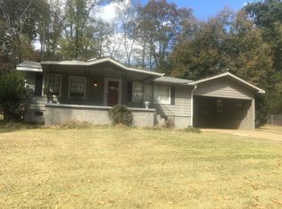 1095 Greenmor Dr SE, Bessemer, AL 35022