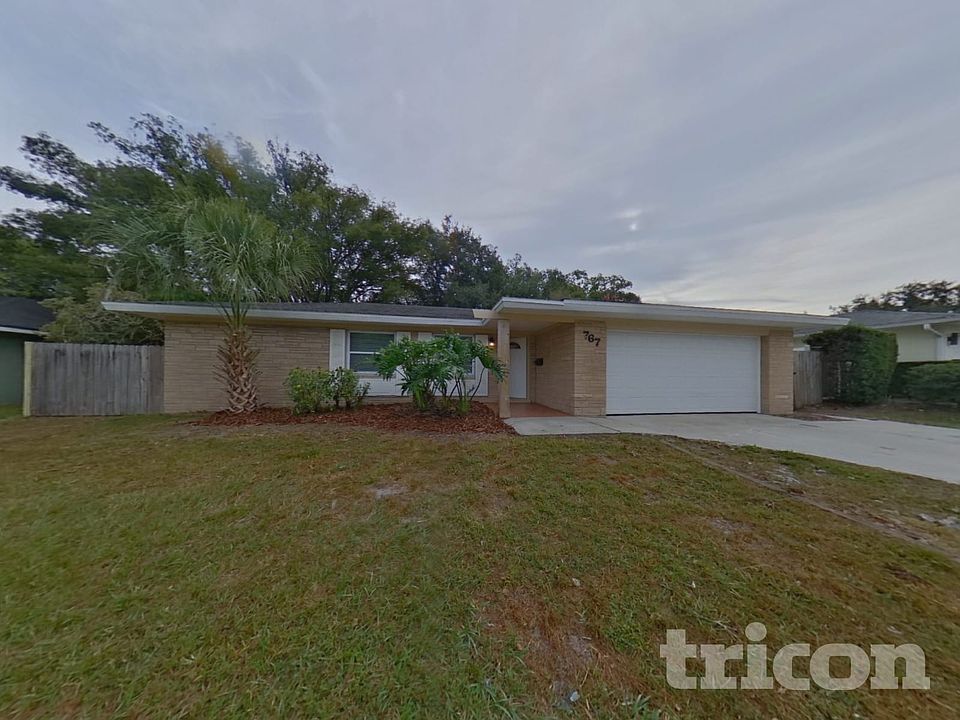 1st image of 767 Forest Glen Ct