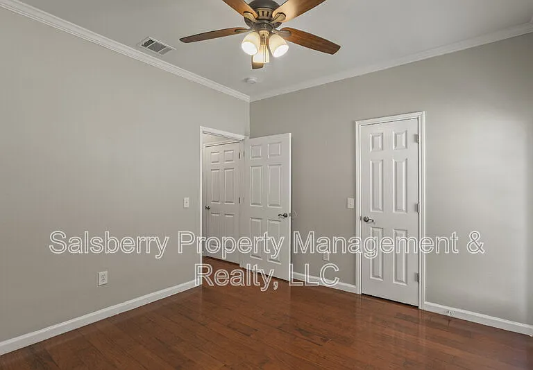 8015 Ederville Cir — Photo 11