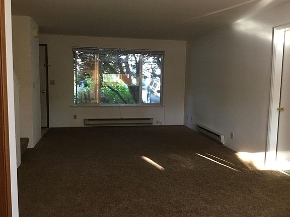 2nd image of 9154 Shadowcrest Ln NW