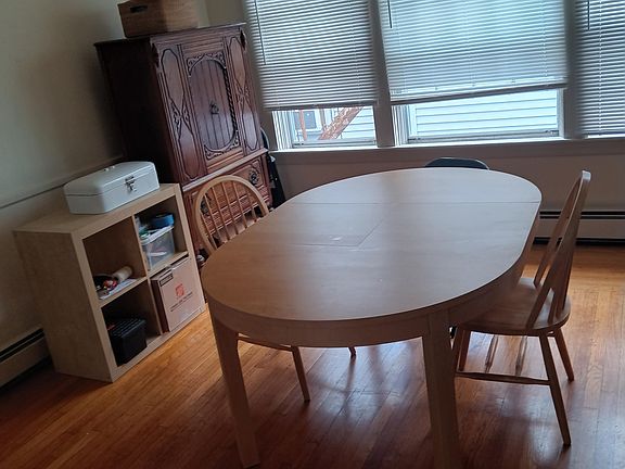 4th image of 28 Ogden St #2