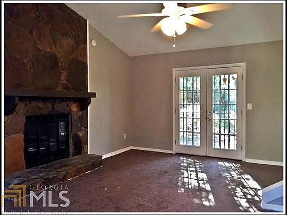2nd image of 6267 Creekford Dr