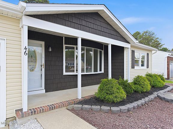3rd image of 46 Auburn Road