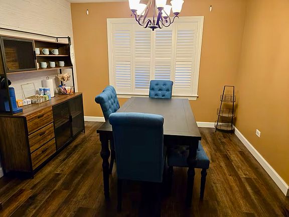 3rd image of 5469 Barnwood Dr