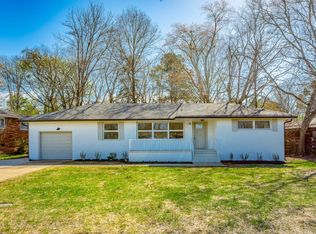 5300 Old Mission Rd, Chattanooga, TN 37411