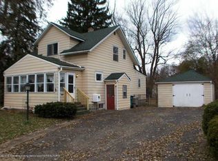 1979 Maple St, Holt, MI 48842