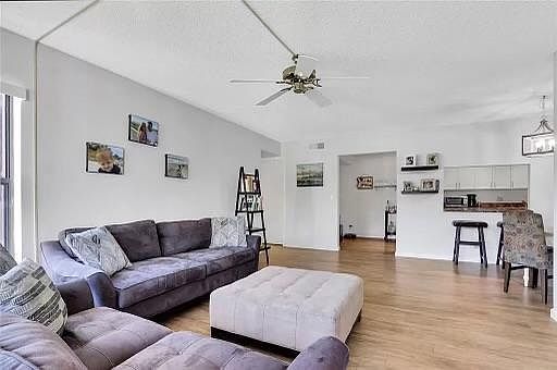 4th image of 1605 SW Silver Pine Way #1-110