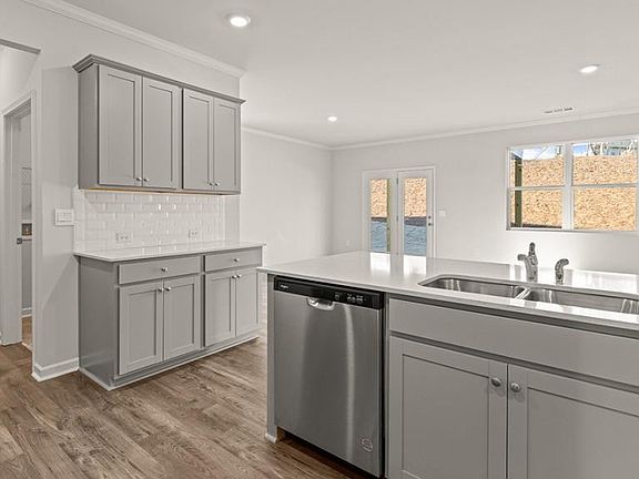 7th image of this home