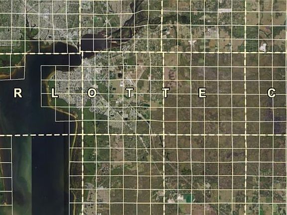 5th image of 12519 Tamiami Trl
