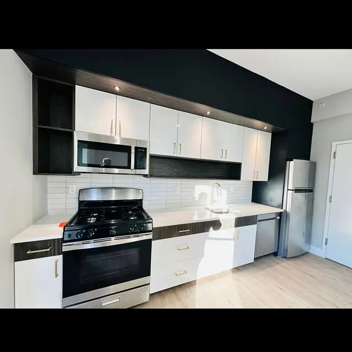 502 William St #1DD