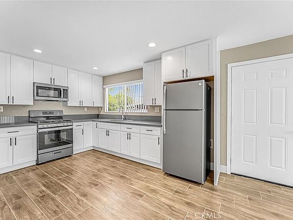 2nd image of 2417 W Stanford St