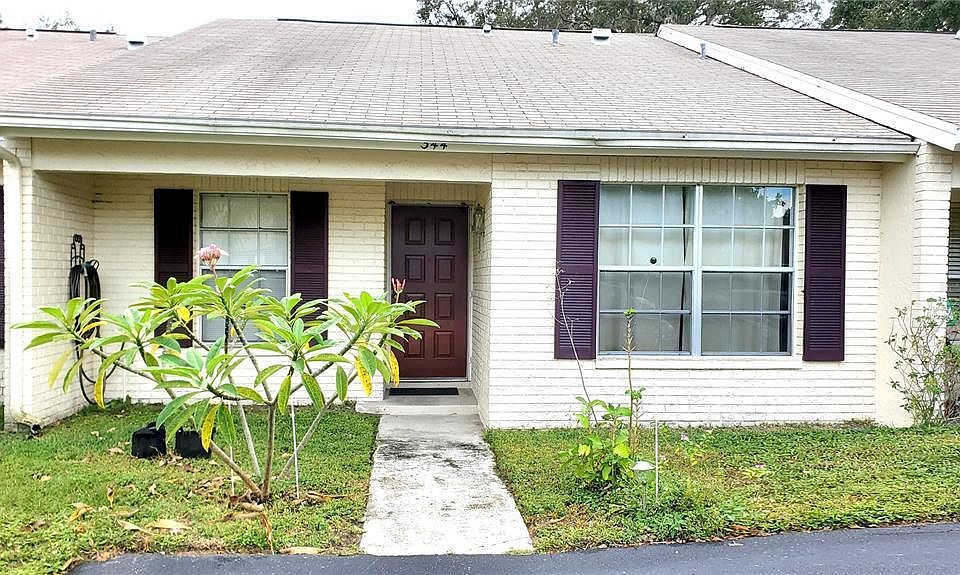 1st image of 344 Bay Pl